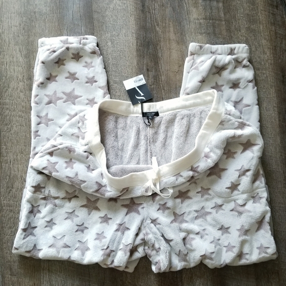 🍒NWT🍒 SIMPLY VERA WANG TEDDY SLEEP PANTS - Picture 3 of 7
